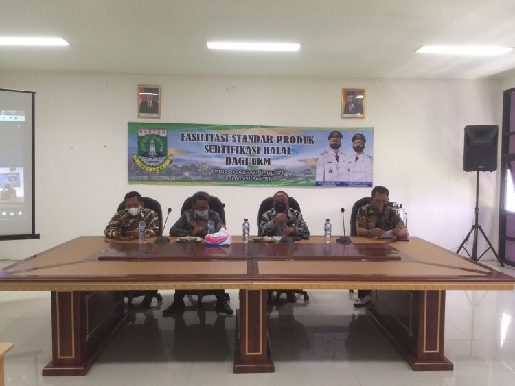 100 Orang Usaha Kecil Mengikuti Pelatihan Mekanisme Aplikasi Halal